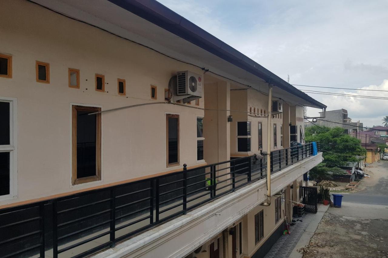 Oyo 91647 Sanina Residence Pematangsiantar Zewnętrze zdjęcie