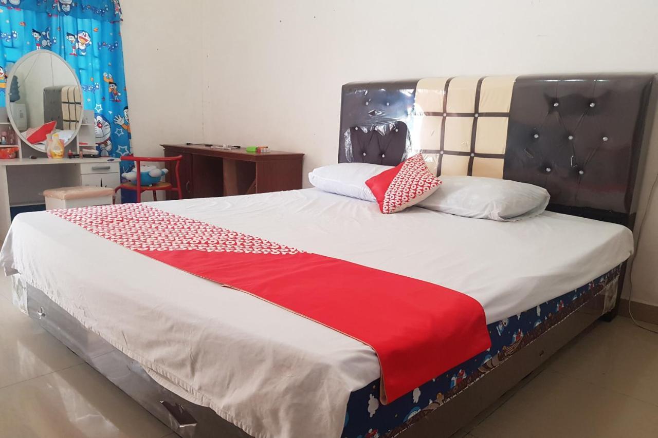 Oyo 91647 Sanina Residence Pematangsiantar Zewnętrze zdjęcie